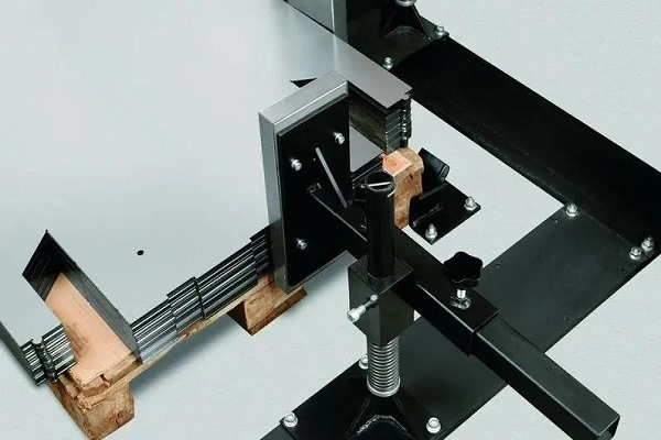 adeegga alxanka aluminiumka