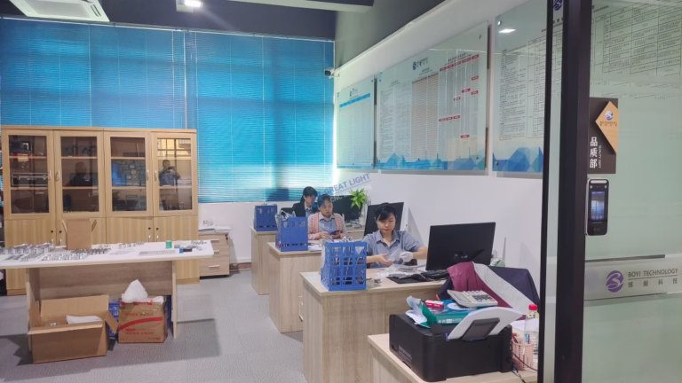 prototype mold collapsible core assembly for injection molding