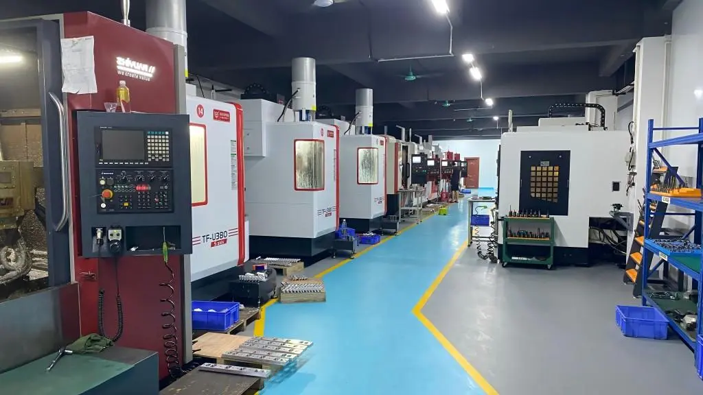 Greatlight Cnc Machining Center 11 GreatLight CNC Machining Center 11