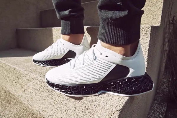 1731930843 607 Porsche and Puma team up to create MTRX 3D sneakers
