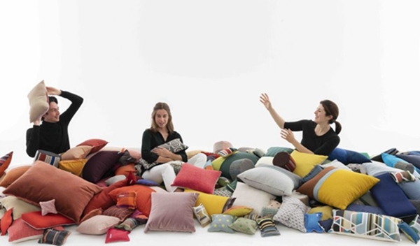 3d printed pillows give new artistic value to thrown fabrics!