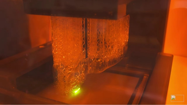 1732332696 609 MIT launches custom 3D printed heart