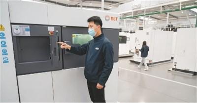 from high end manufacturing to artistic creation, 3d printing has become