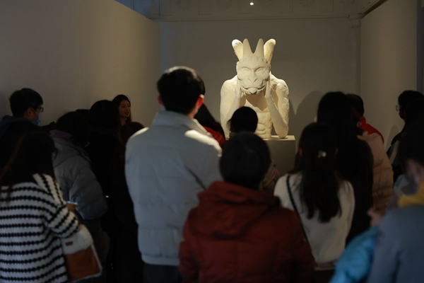 a 3d printed replica of the “notre dame de paris” illustrated