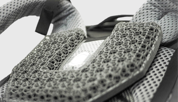 1732917038 562 OECHSLER uses 3D printed shock absorbing fabric to create travel backpacks
