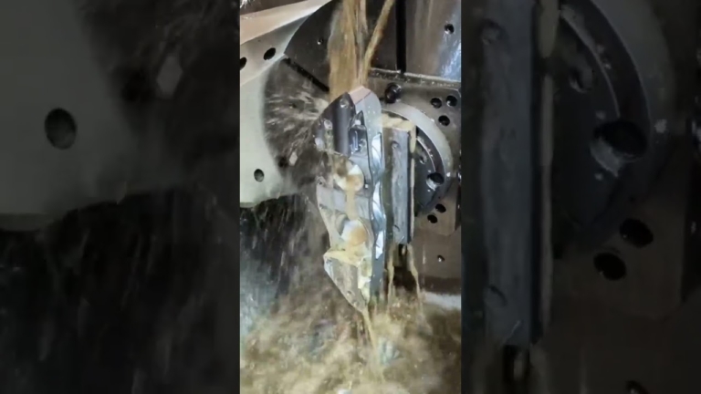 5 axis machining of parts #5axiscnc #cncmachining #cnc #technology