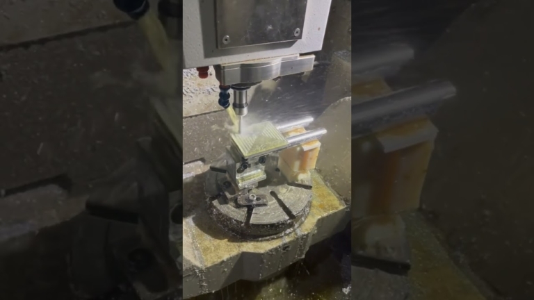 five axis aluminum alloy hand plate processing #cncmachiningparts #cncmachining #5axiscnc #cnc