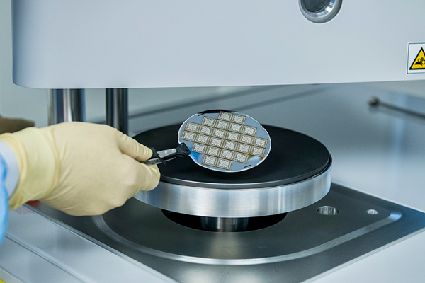 Scrona uses electrostatic inkjet printing to develop MicroLED displays for