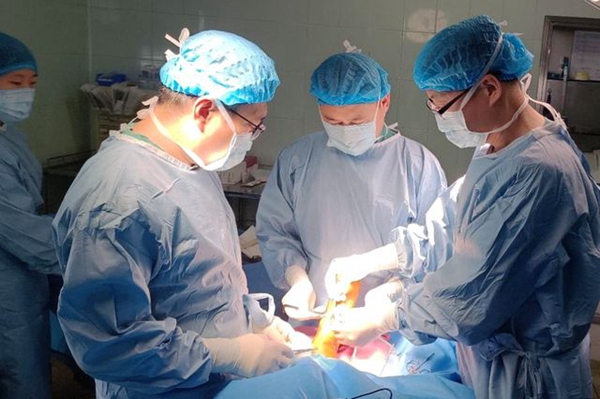 The Foot and Ankle Surgery Department of Yantaishan Hospital performed