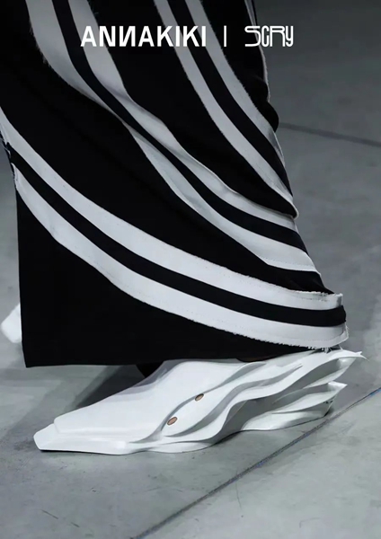 1733158248 815 3D printed one piece shoes make a splash at Milan International Fashion