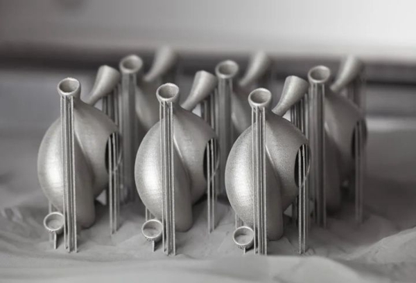 1733370885 571 Comparison between 3D metal printing and traditional processes like casting
