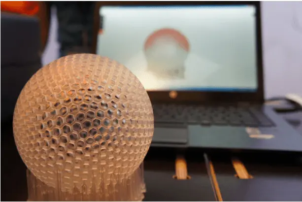 comparison table of performance parameters of commonly used 3d printing