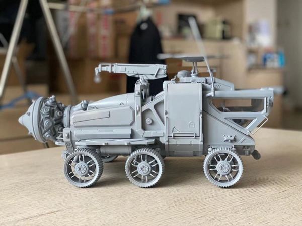 1733467091 33 Revealed The sci fi comedy Walking Alone on the Moon actually