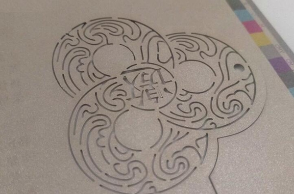 introduction to laser cutting materials on mohou.com: cardboard