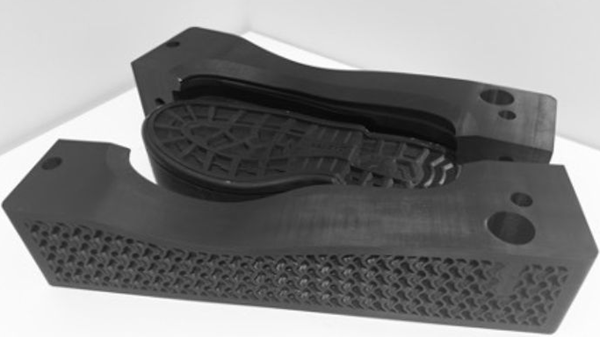 1733694814 796 Axtra3D presents its expertise in 3D printed silicone molds at