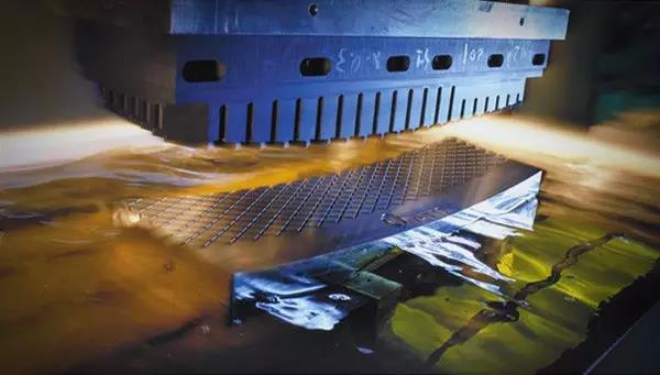 1739146926 509 CNC Knowledge Easy to understand what Treatment of electric sparks