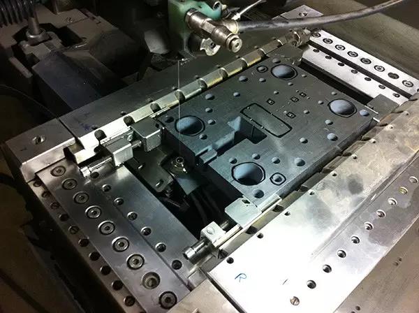 1739146927 524 CNC Knowledge Easy to understand what Treatment of electric sparks