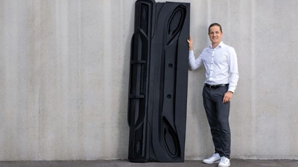 1739312569 12 A 10 meter long ship fully printed in 3D