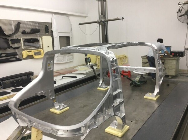 Okay, I need to rephrase the product title "Custom High Precision CNC machining & turning, CNC Rapid Precision Machining 03". Let me start by analyzing the original title. It...