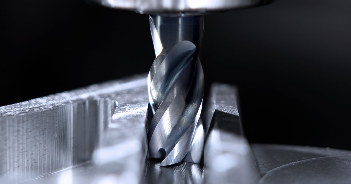 Indexable milling inserts on a tool body