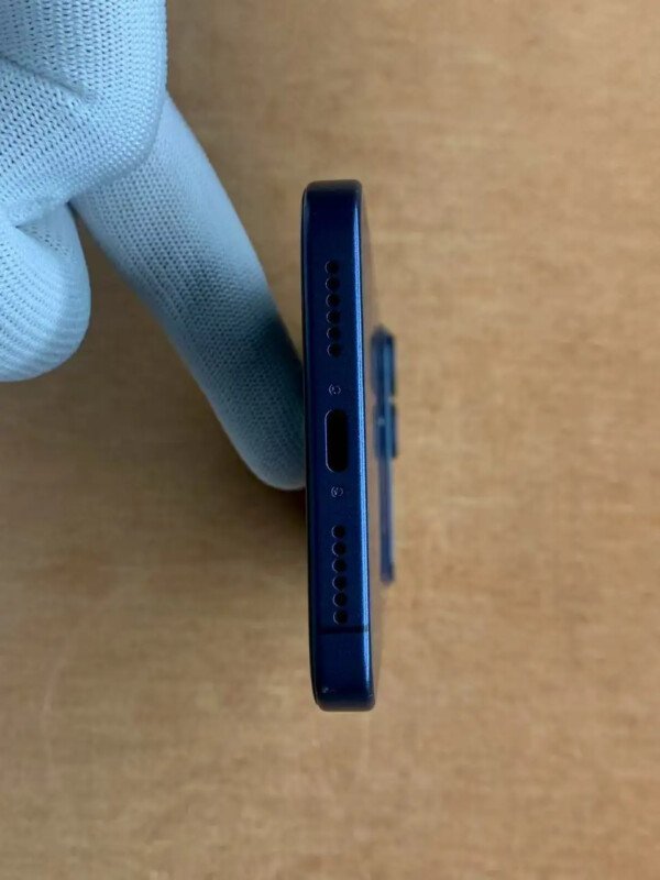 Iphone 17 Prototype CNC Machining: Display Prototype