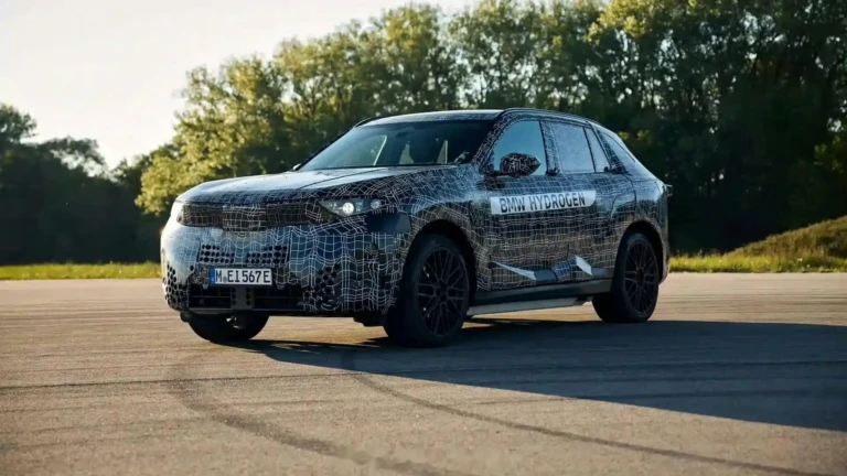 2027 BMW X5 Neue Klasse Prototype Photos